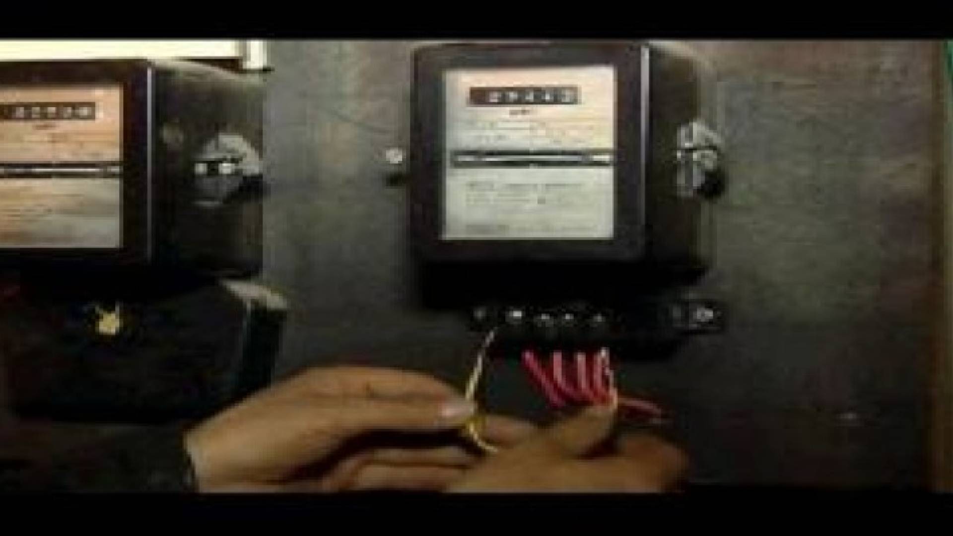 الحياري :(445) حالة عبث و سرقة للتيار كهربائي منذ مطلع العام