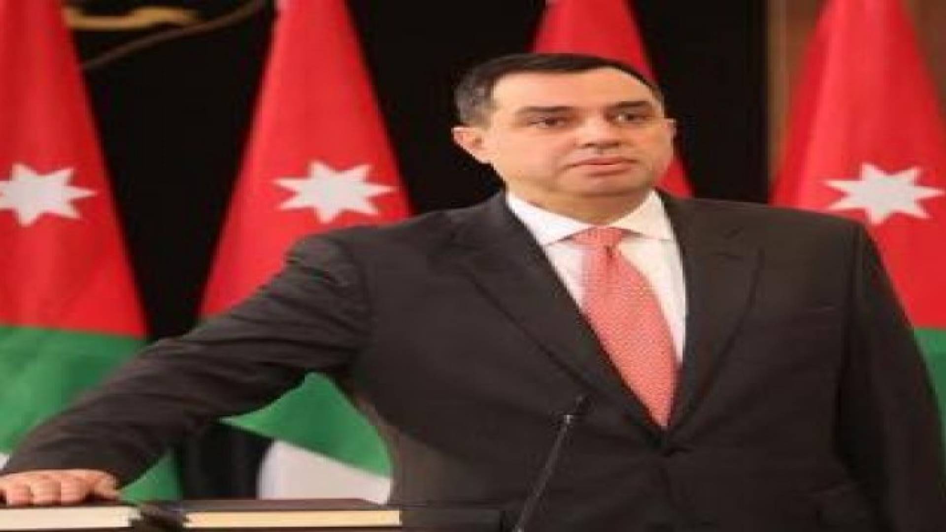 فاخوري يبحث مع وزيرة التعاون الإنمائي والتجارة الخارجية الهولندية العلاقات الثنائية