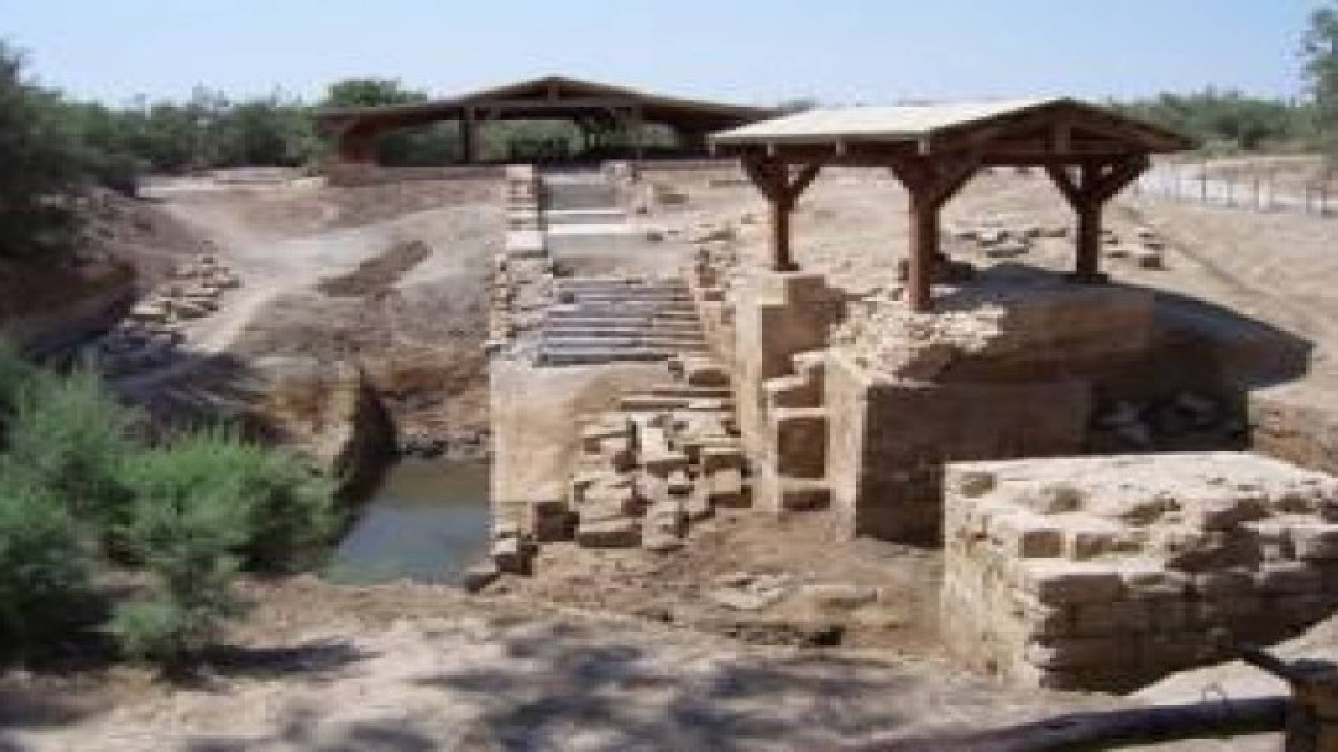 انخفاض عدد زوار "المغطس" خلال الربع الاول من العام الحالي بنسبة ٢٠٪