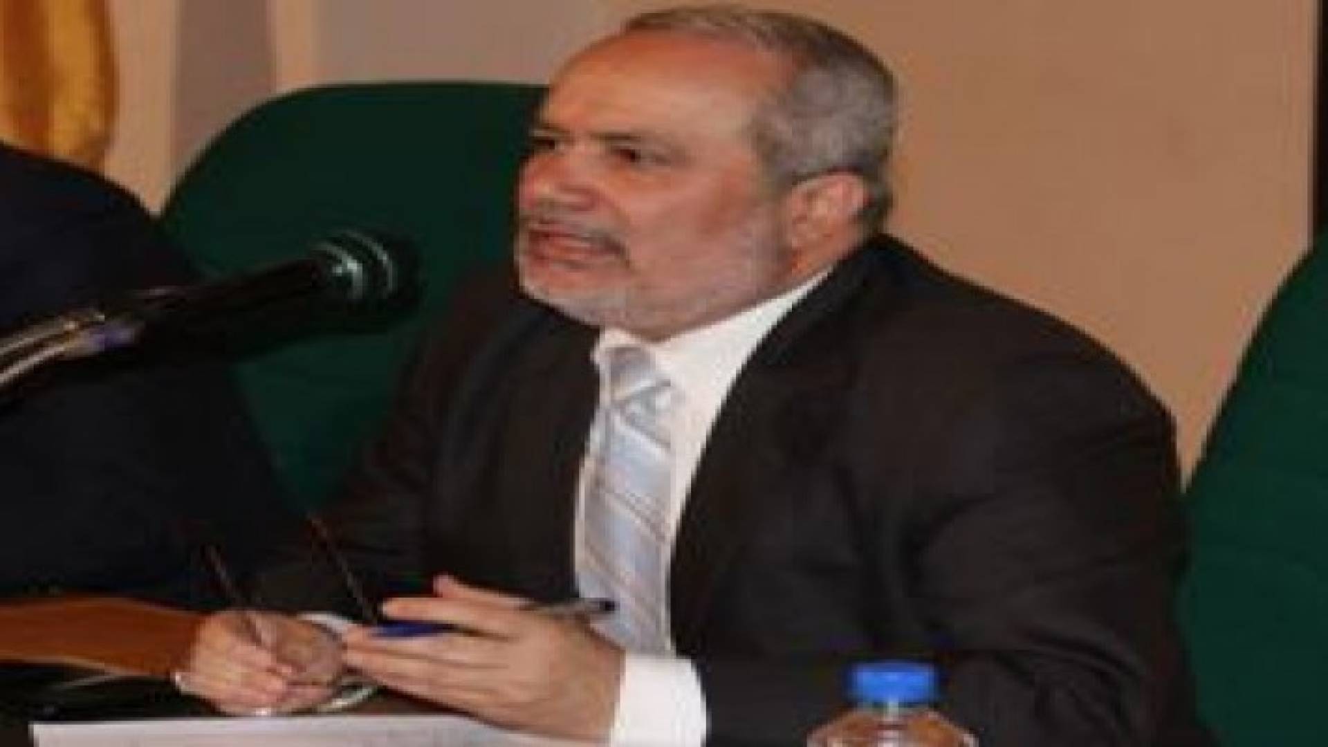 وزير الاوقاف يترأس اجتماعا للجنة دعم المساجد والمشاريع الخيرية