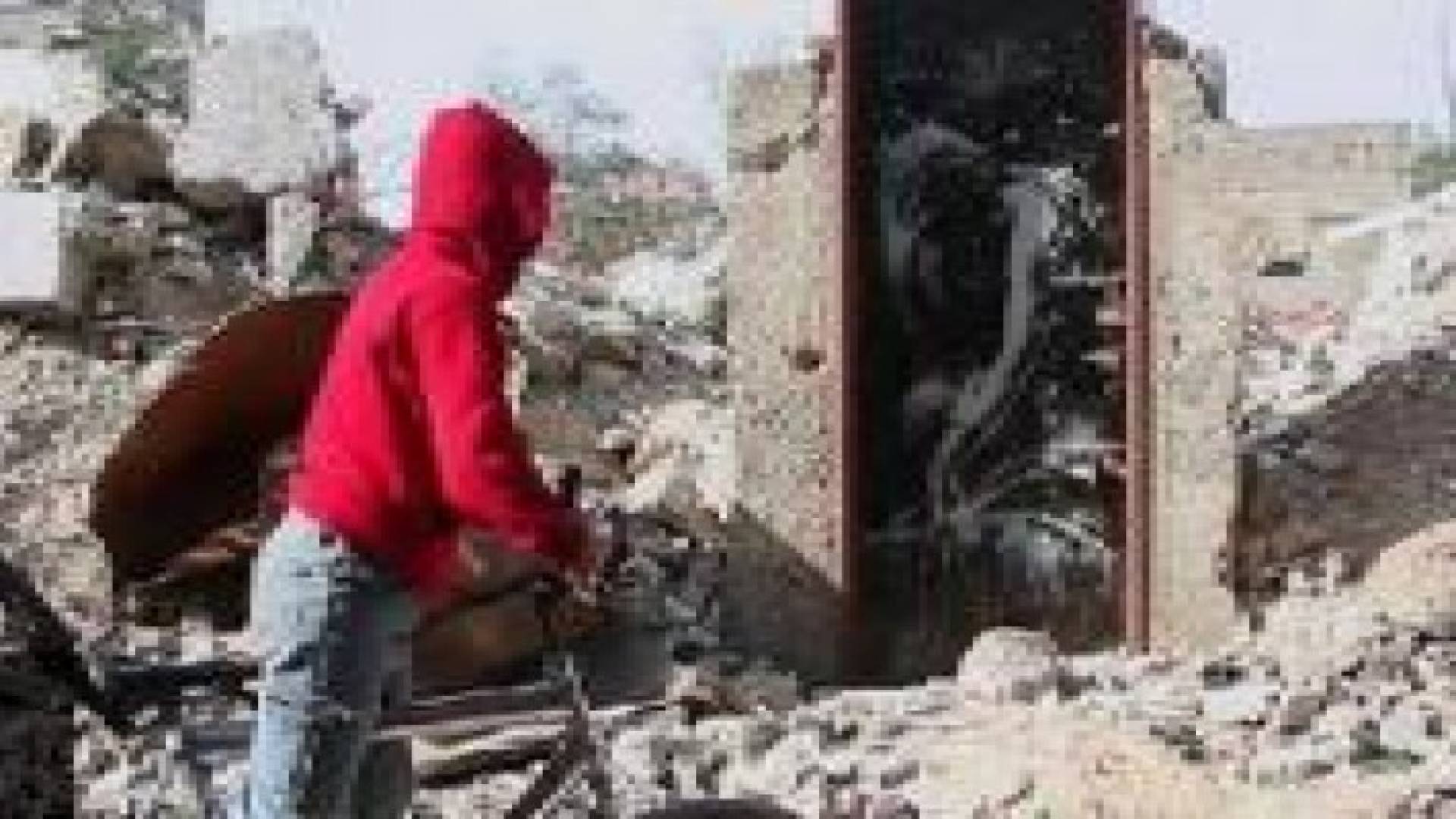 فلسطيني يفرط بلوحة قيمتها الملايين بـ 170 دولارا