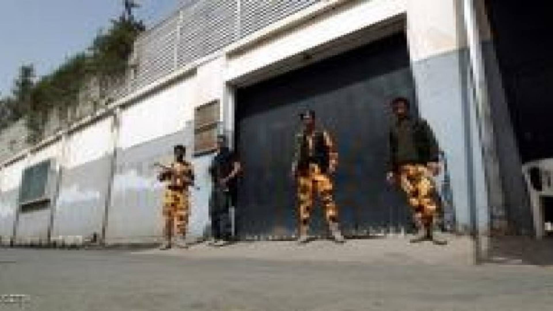 السعودية تفتح 3 معابر لإجلاء المصريين من اليمن