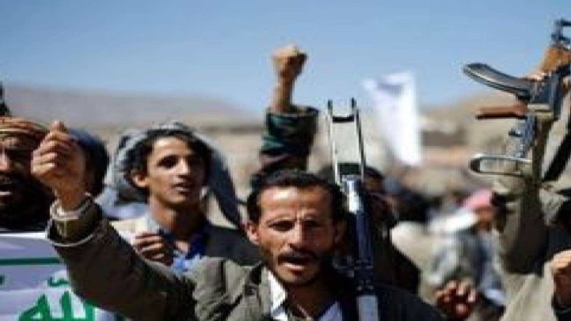 الحوثيون يقتحمون القنصلية الروسية في عدن