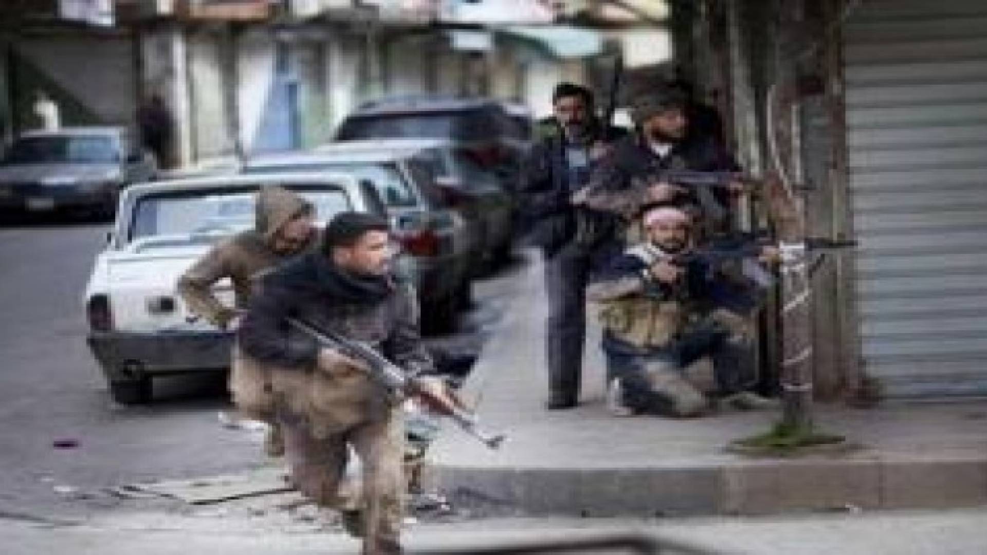 دمشق.. اشتباكات عنيفة بمخيم اليرموك