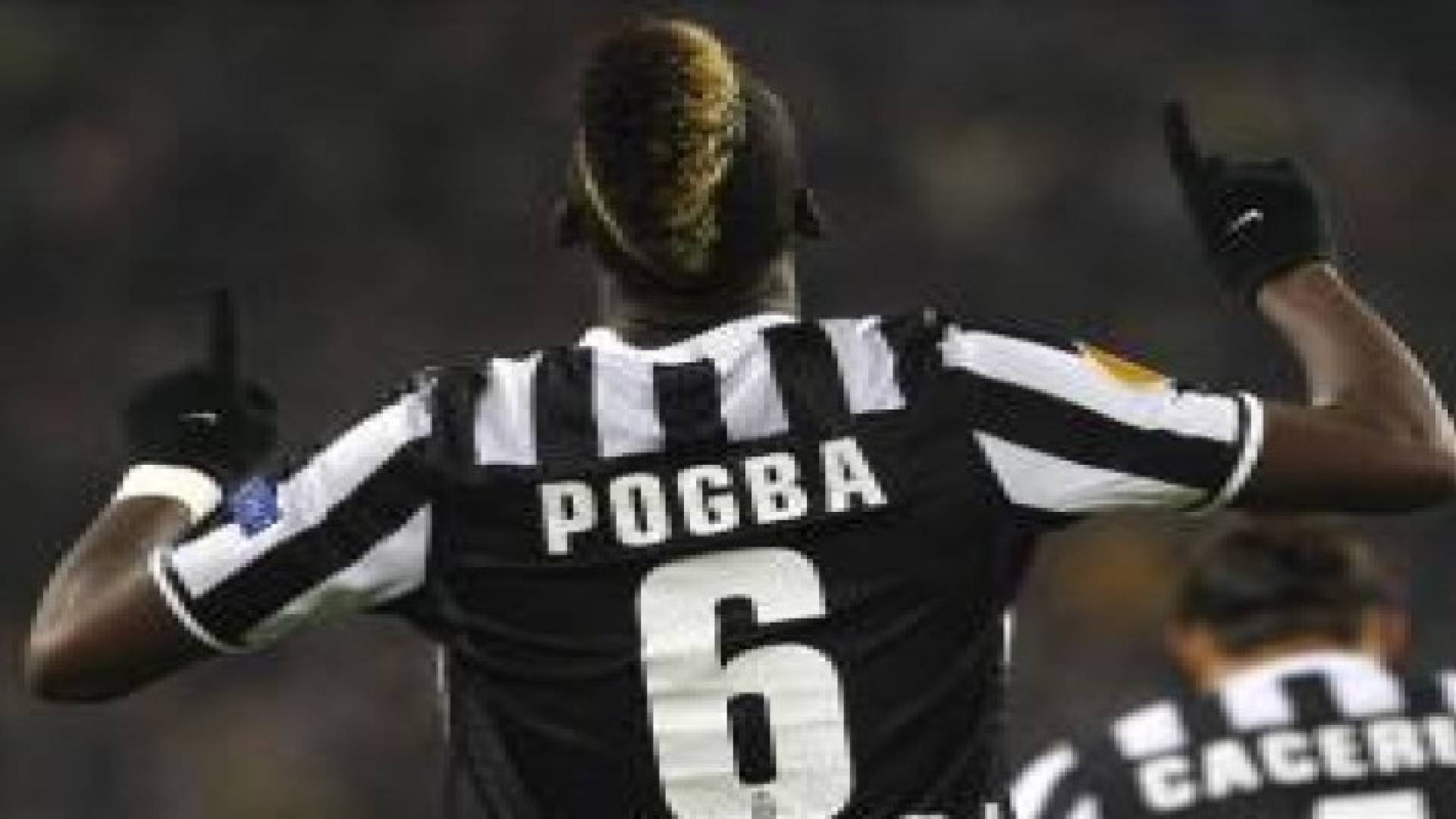 برشلونة يغازل الفرنسي بوجبا بعرض مالي ضخم