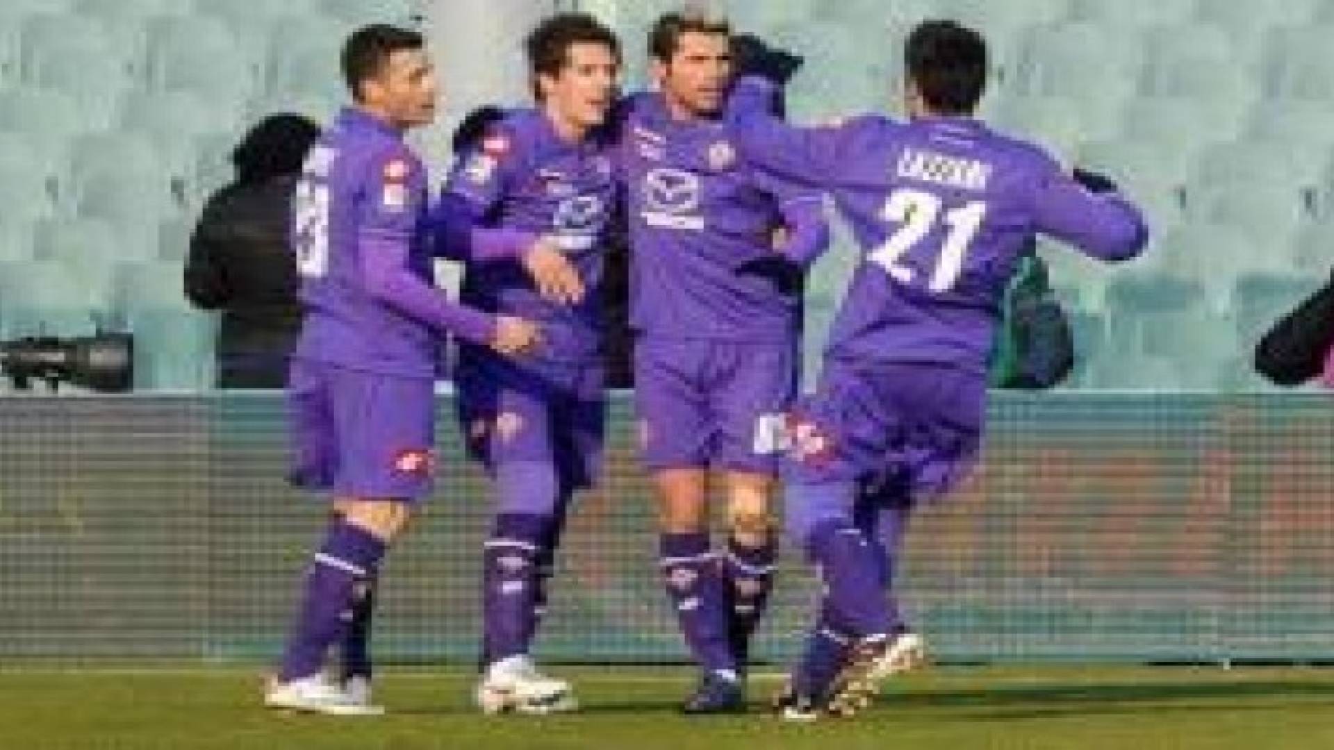 فيورنتينا يصعد لرابع الدوري الإيطالي بهدفي ديامانتي وصلاح