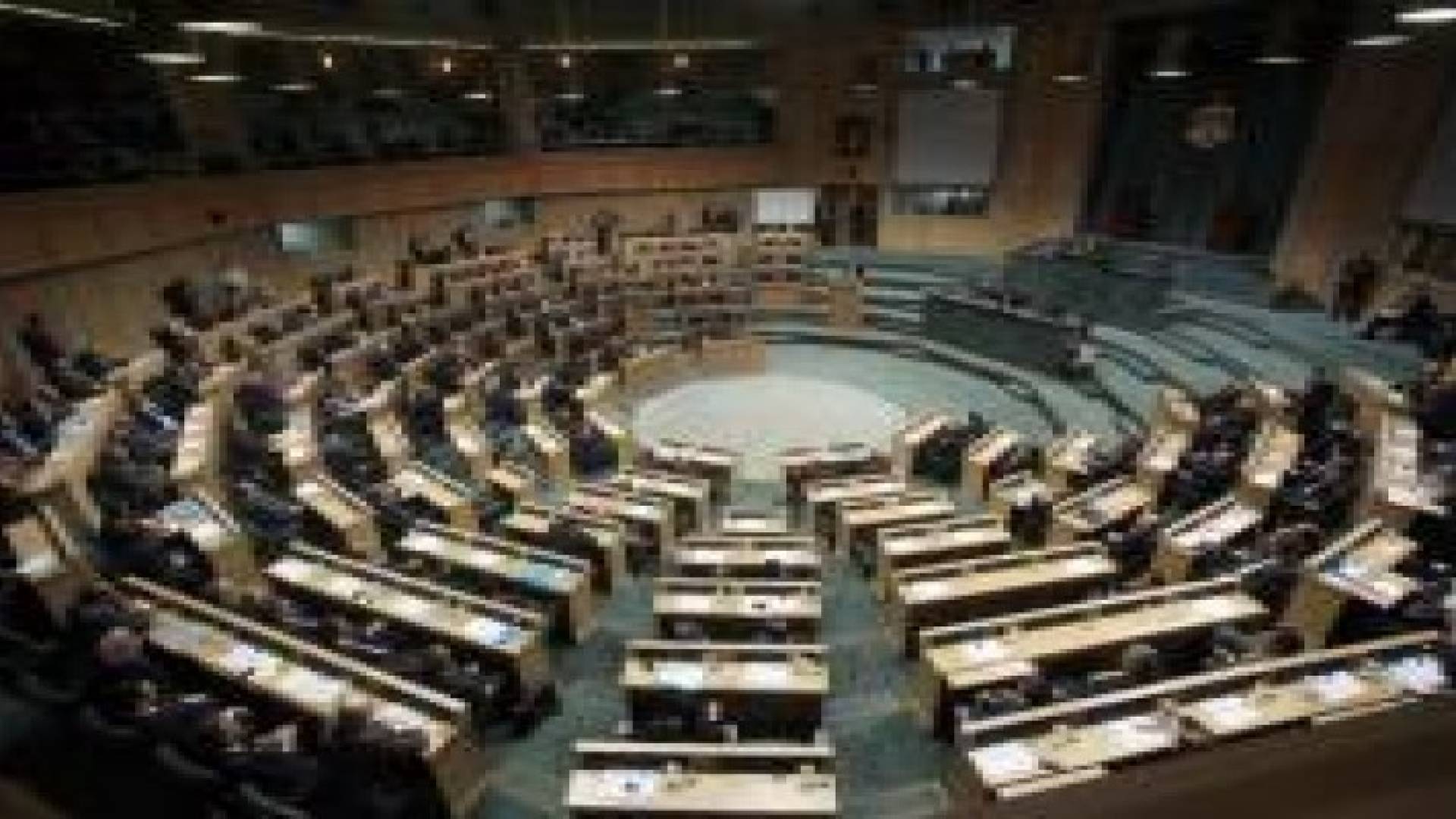 النواب يرسل توصياته بشأن الصحافة الورقية الى الحكومة