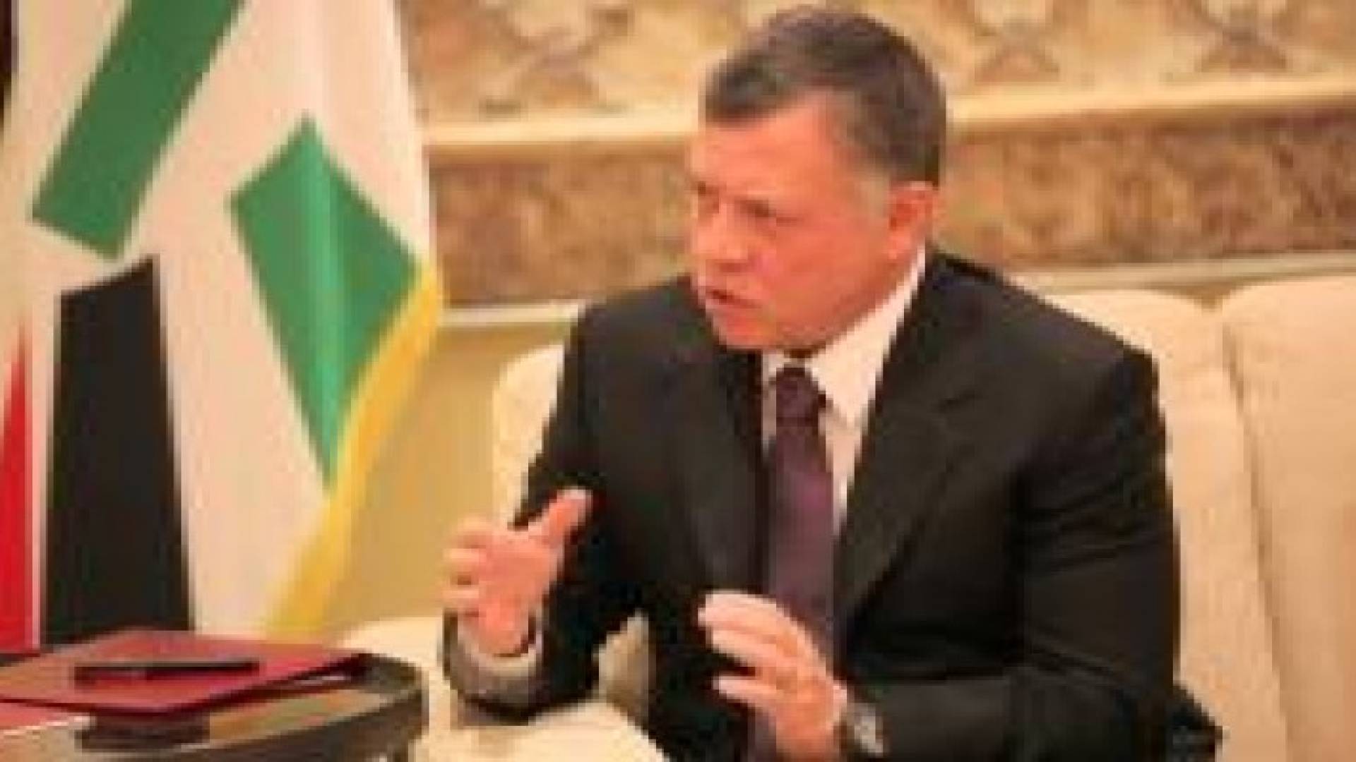 الملك يلتقي رئيس الوزراء الفرنسي السابق