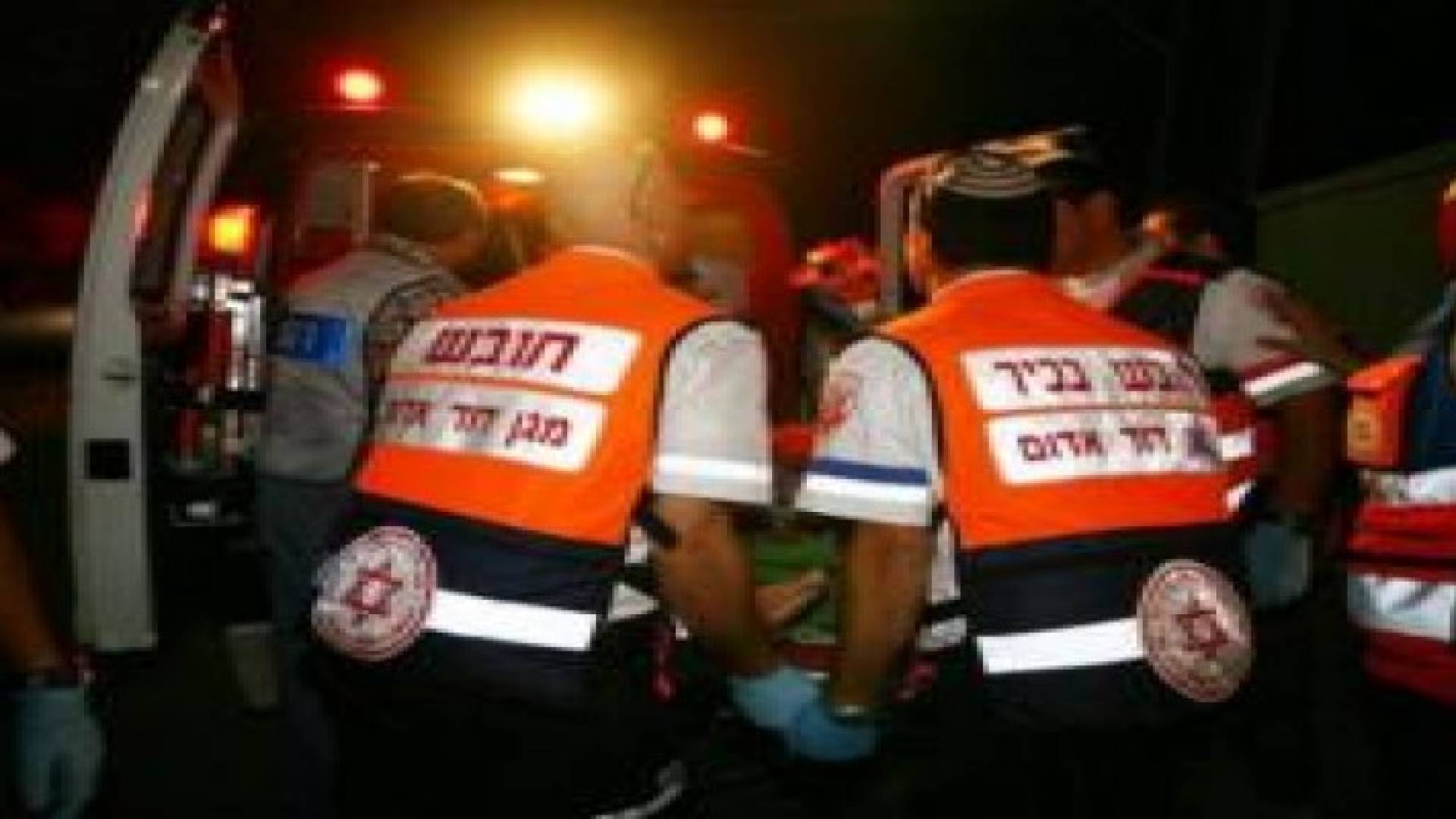 إصابة 3 مستوطنين في الضفة الغربية جراء إلقاء الحجارة عليهم