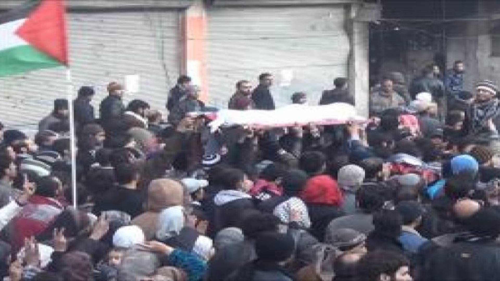 مسؤول فلسطيني: مقتل 27 فلسطينيا بمخيم اليرموك منذ الأربعاء الماضي