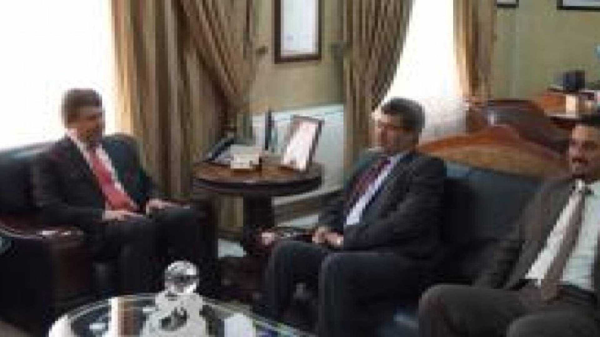 القطامين يبحث مع نظيره الليبي آفاق التعاون في مجالات العمل والعمال