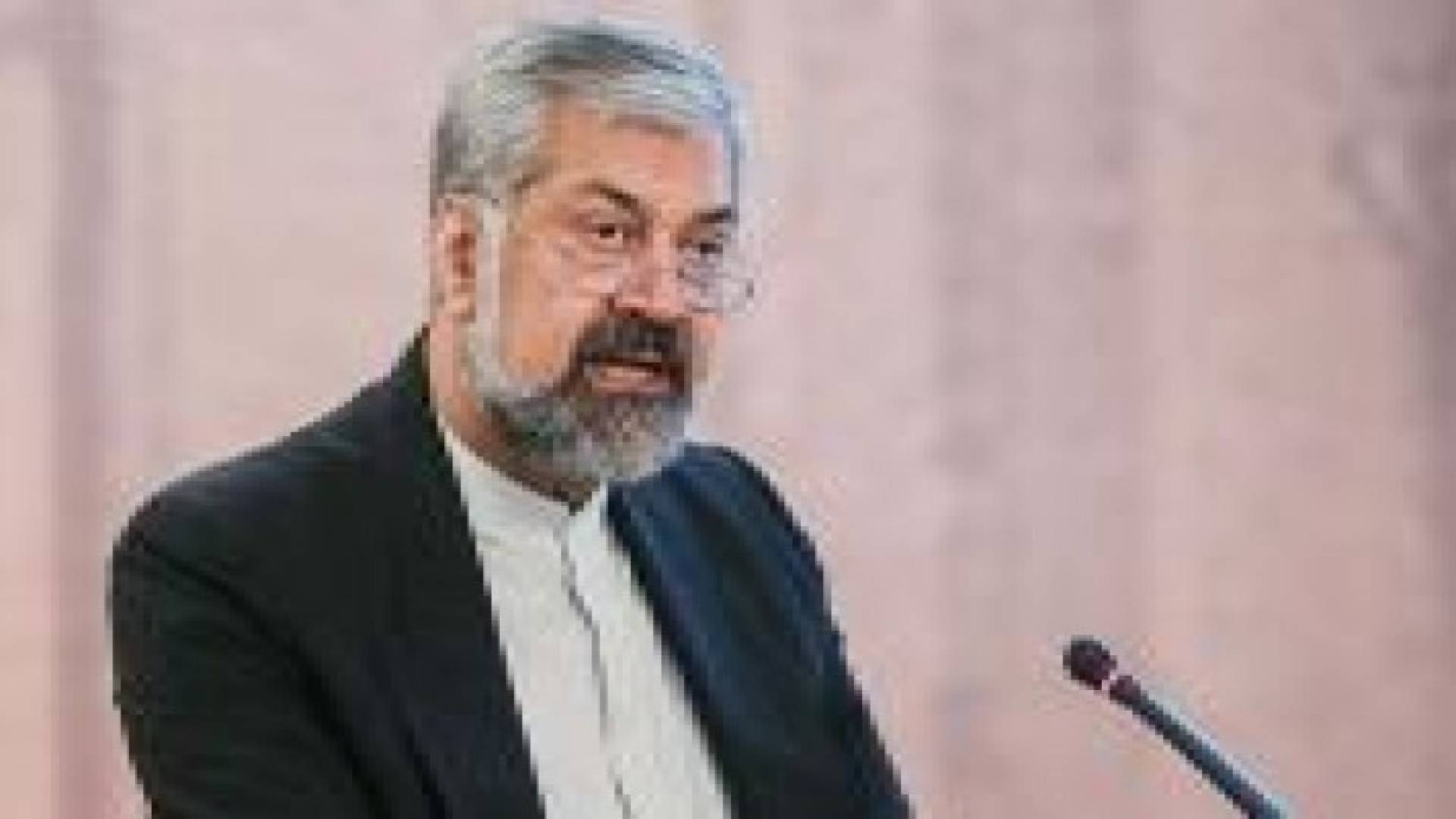 مسؤول إيراني: يجب وقف العمليات العسكرية في اليمن