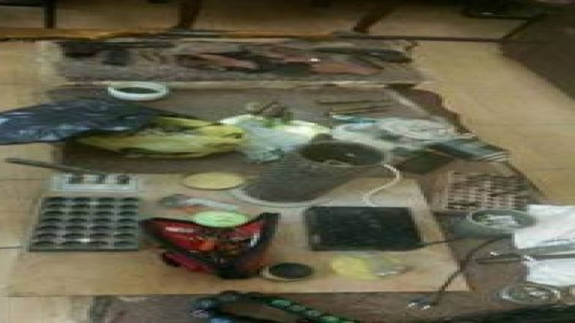 الامن العام يضبط ماكينة خاصة لتعبئة الذخيرة