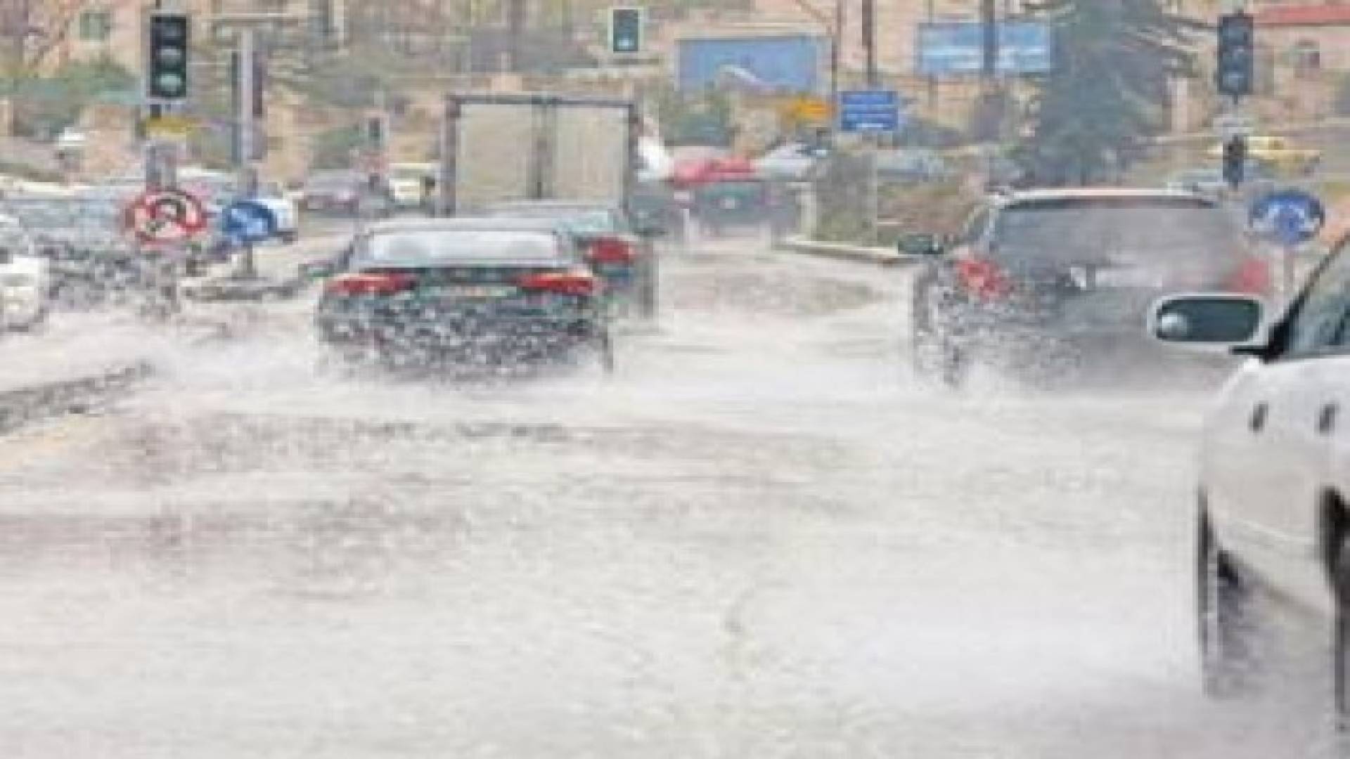 الأحد: طقس ماطر في عمان وأغلب مدن المملكة