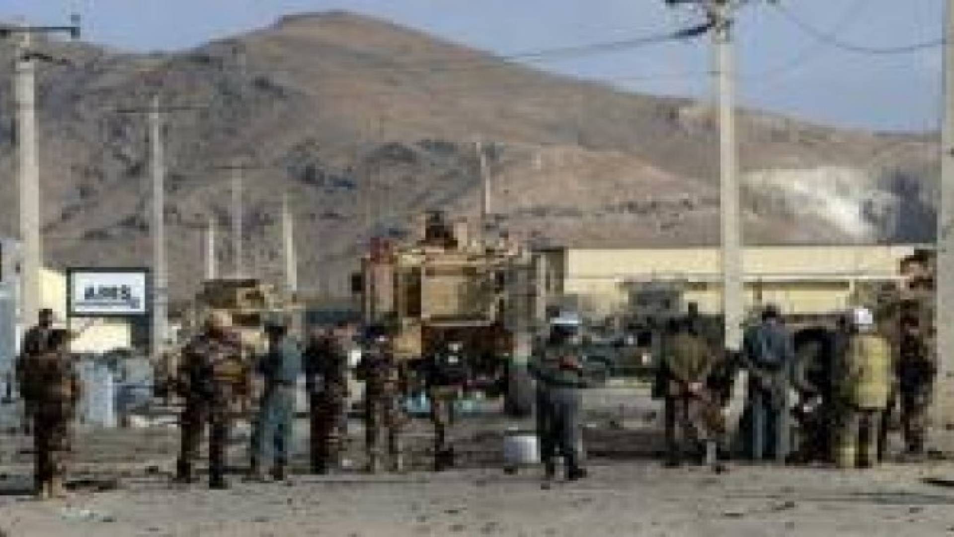 أفغانستان.. قتلى وجرحى في هجوم بسيارة مفخخة استهدف قافلة لحلف "الناتو"