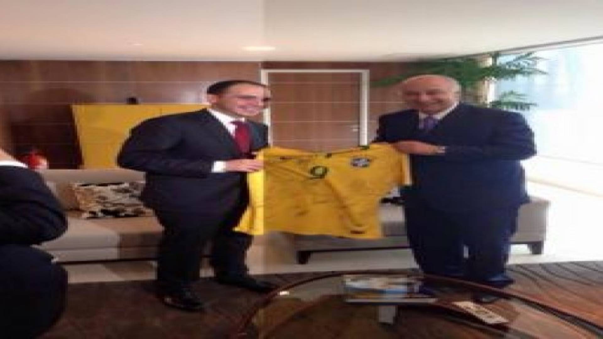 بالصور .. الأمير علي بن الحسين في البرازيل