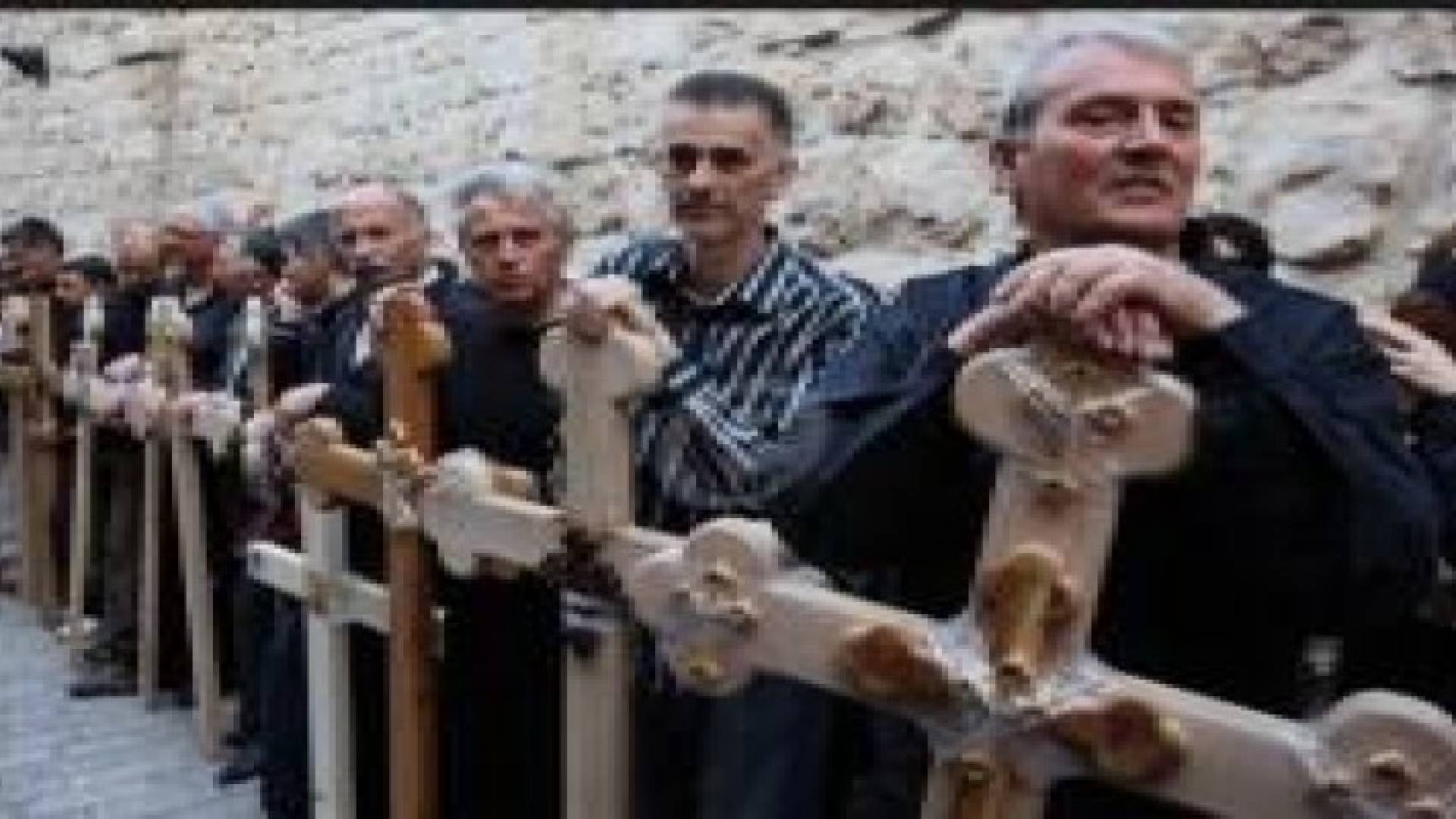 الطوائف المسيحية الشرقية تحتفل بـ"سبت النور" في القدس