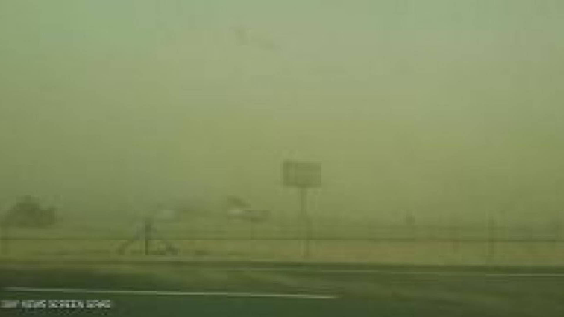 عاصفة ترابية تضرب دول خليجية..صور