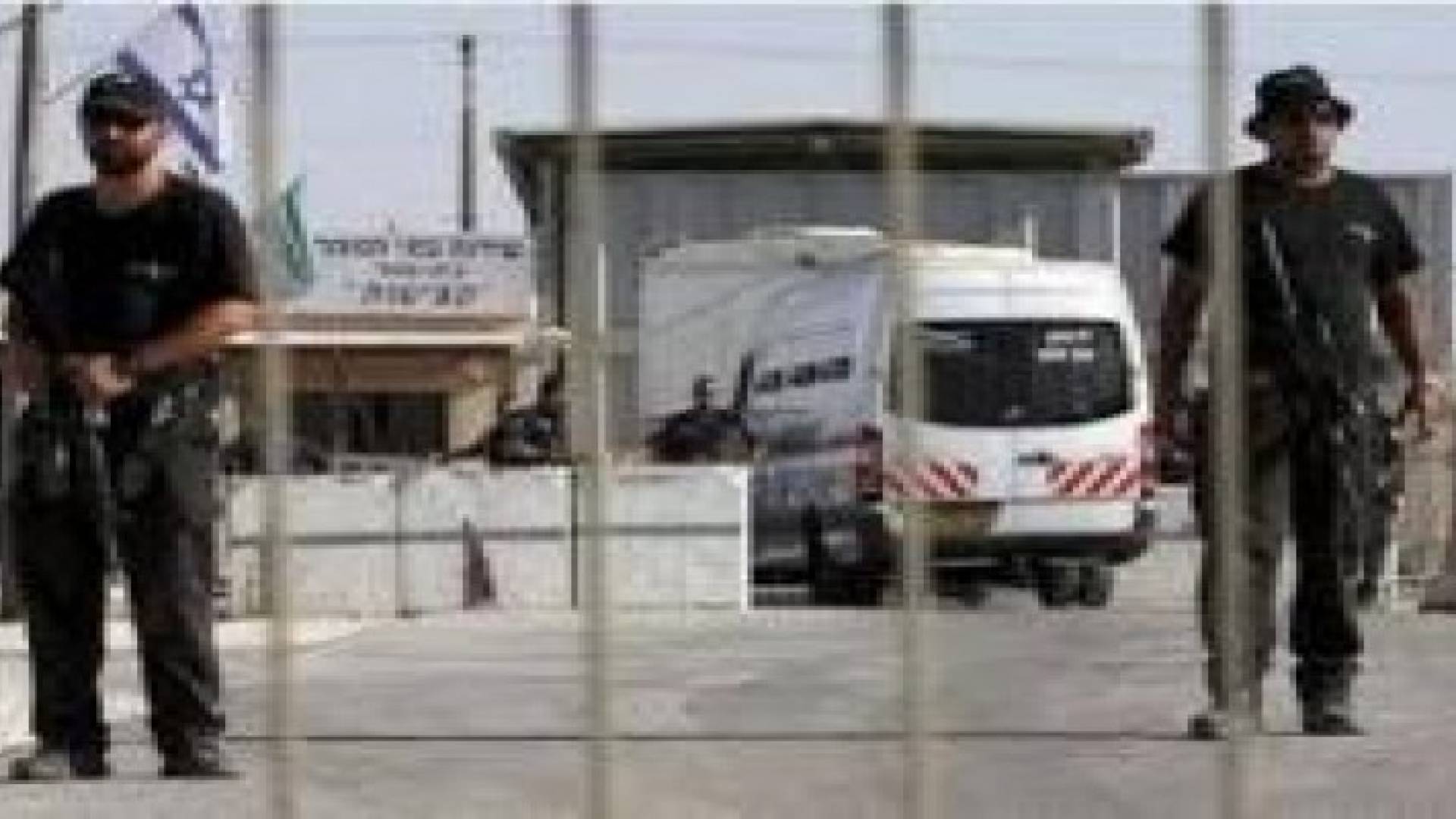 هيئة الأسرى تحذر من خطورة الوضع الصحي "الحرج" للأسير المصري