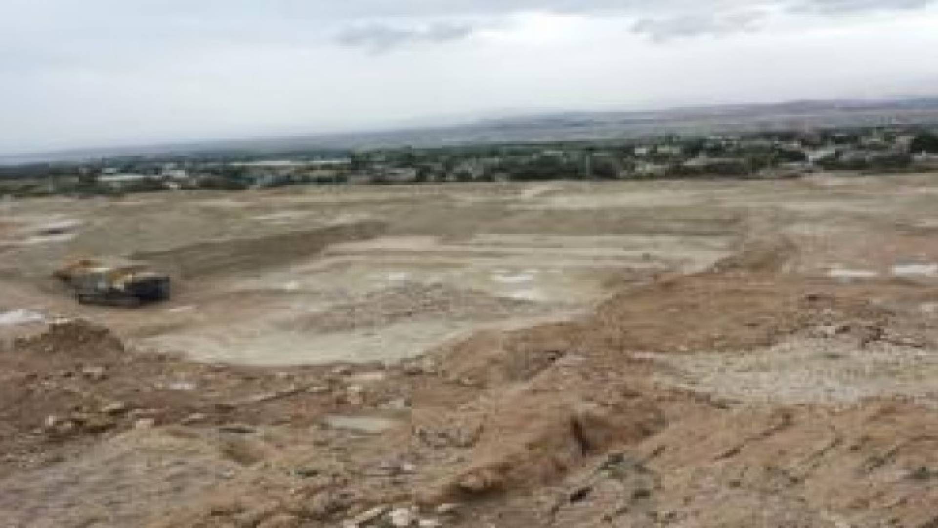 بدء الحفريات في مشروع محطة الابحاث الزراعية لنقابة المهندسين الزراعيين في الاغوار