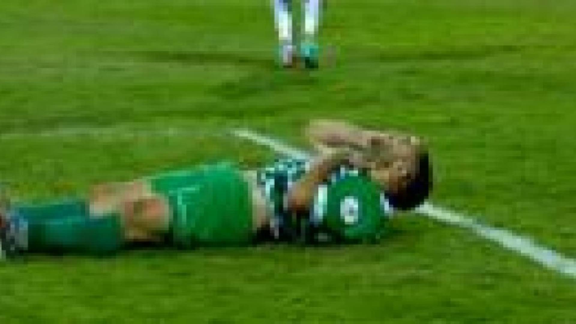 بالفيديو: الضربة التي افقدت احمد هايل وعيه وادخلته في الغيبوبة