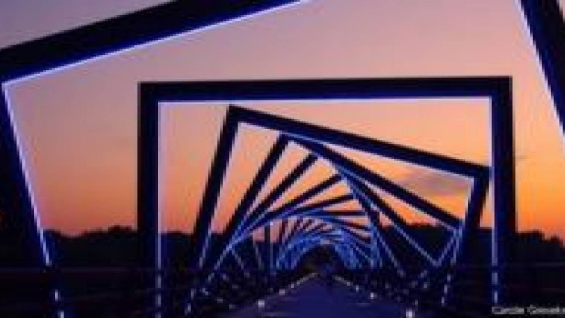 ثمانية من أغرب جسور المشاة في العالم