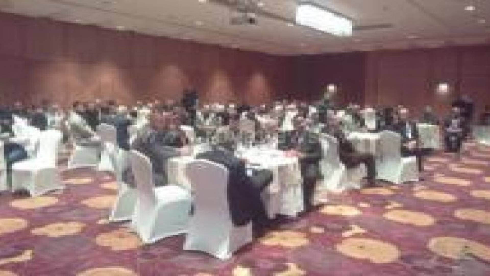 افتتاح مؤتمر " كيف نحقق رؤى جلالة الملك "