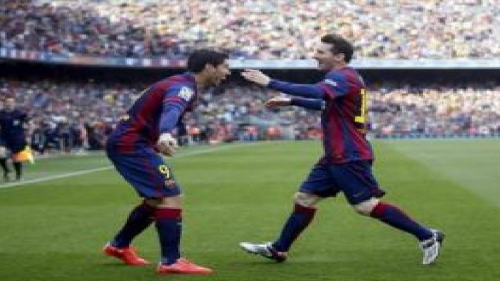 برشلونة يفوز على فالنسيا ويعزز صدارته لليجا