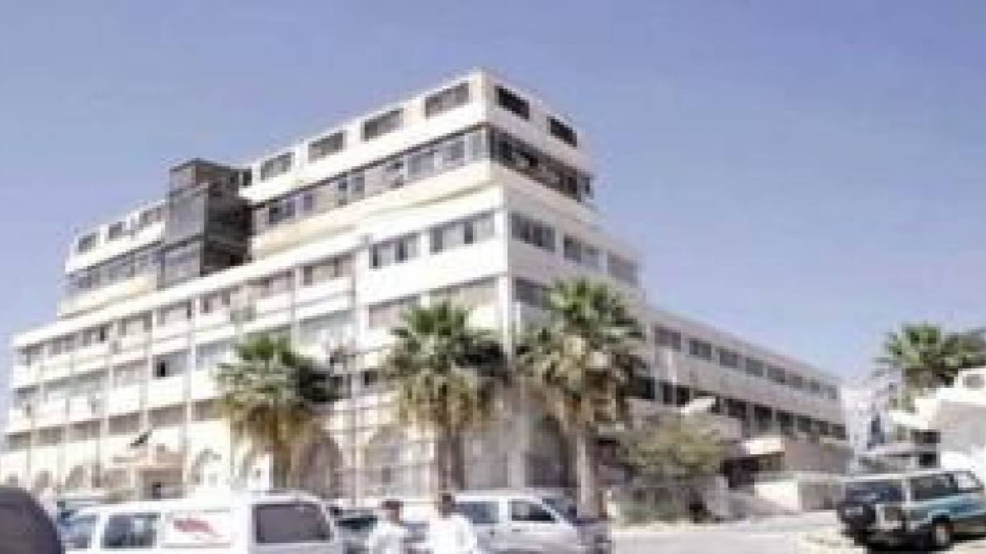 صيادلة يدعون لاليات تلزم بتطبيق الحد الادنى للاجور