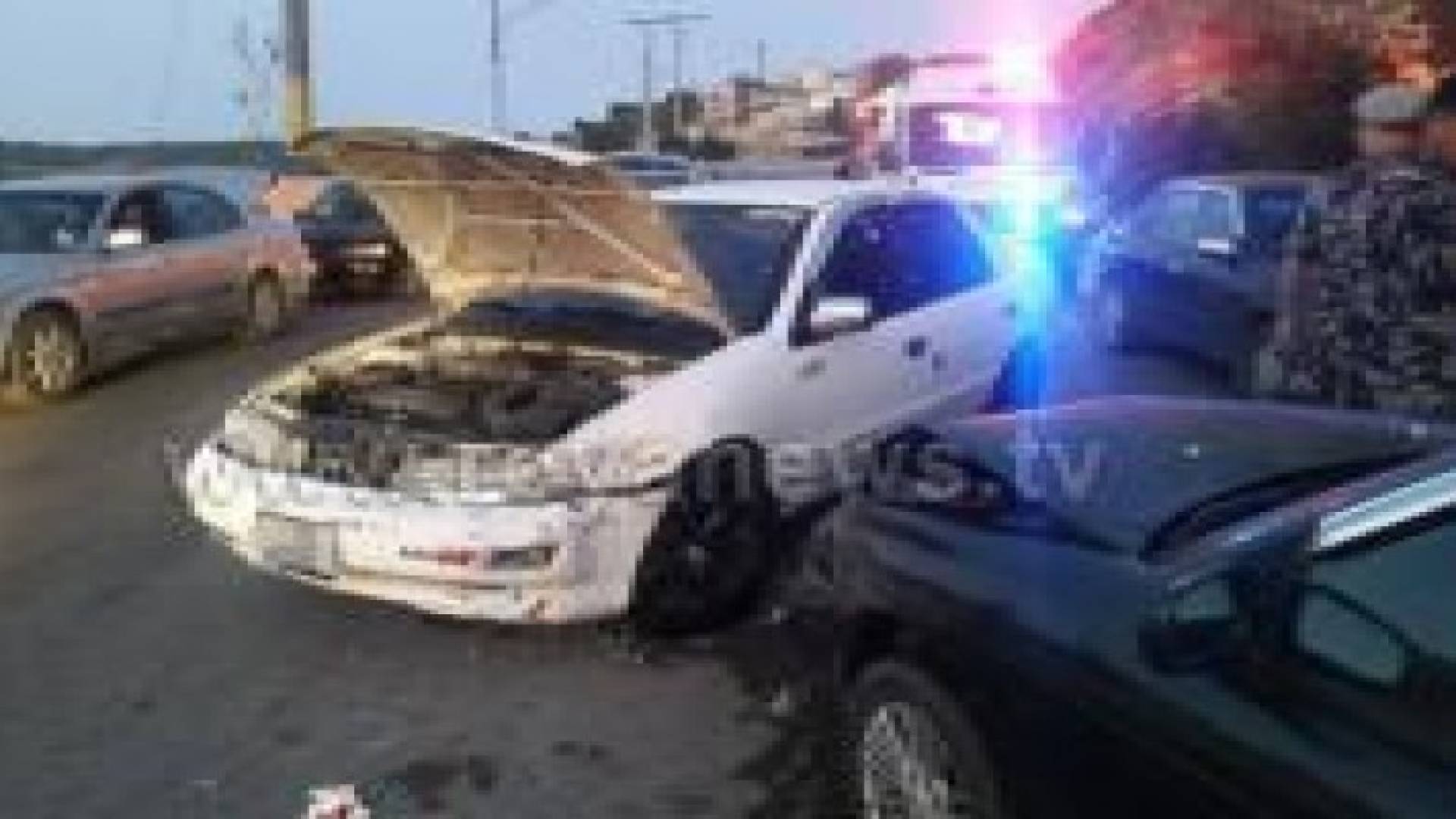 4 اصابات في حادث تصادم بالكرك .. صور