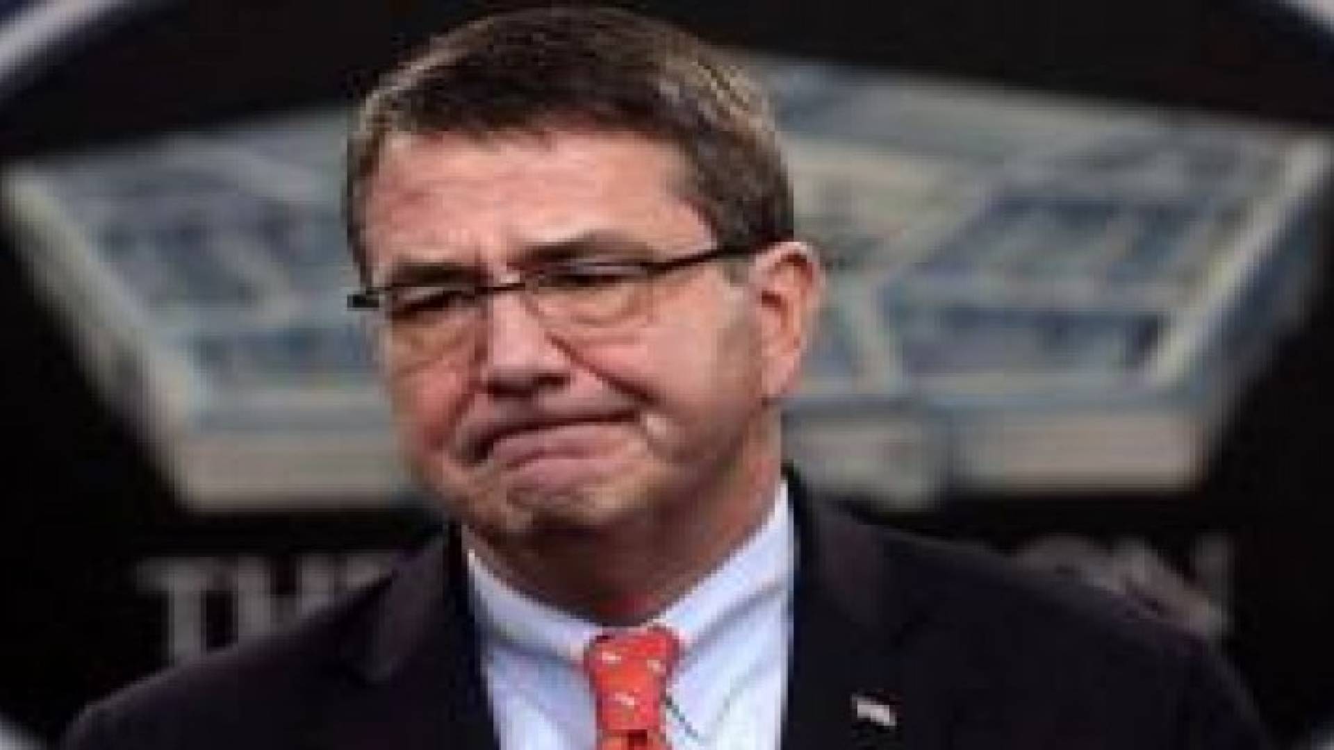 وزير الدفاع الاميركي يطالب ايران بتجنب تأجيج الصراع باليمن