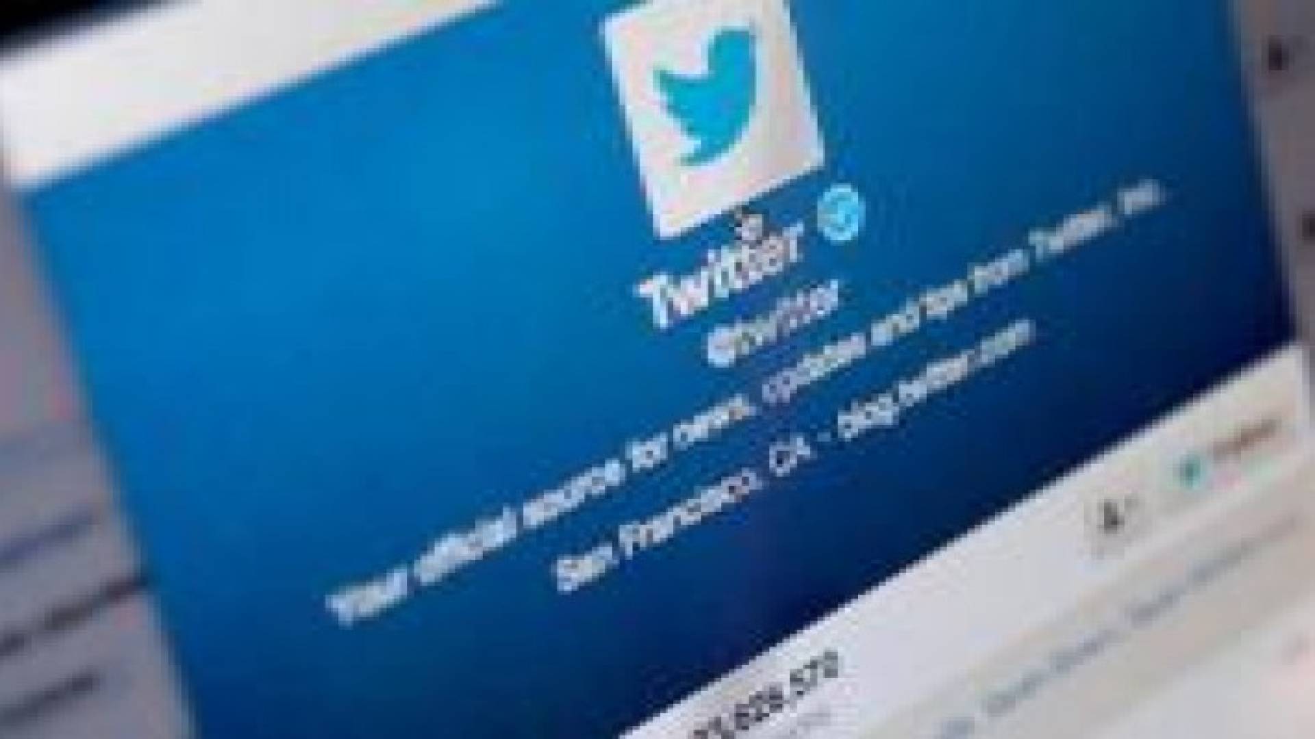 تويتر تطلق ميزة Highlight لتسليط الضوء على أبرز التغريدات التي تهم المستخدم