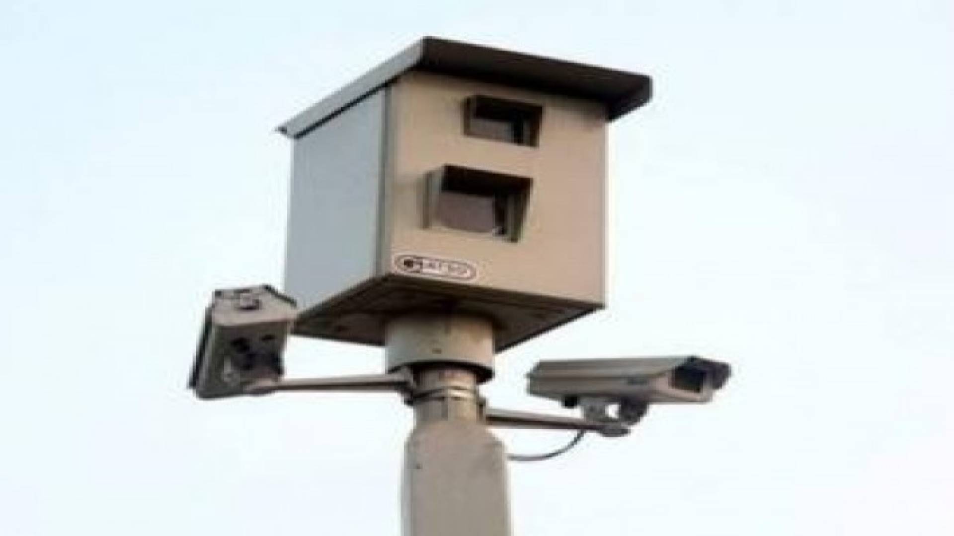 وزير الشؤون البلدية : الوزارة بصدد طرح عطاء تركيب كاميرات على طرق البلديات