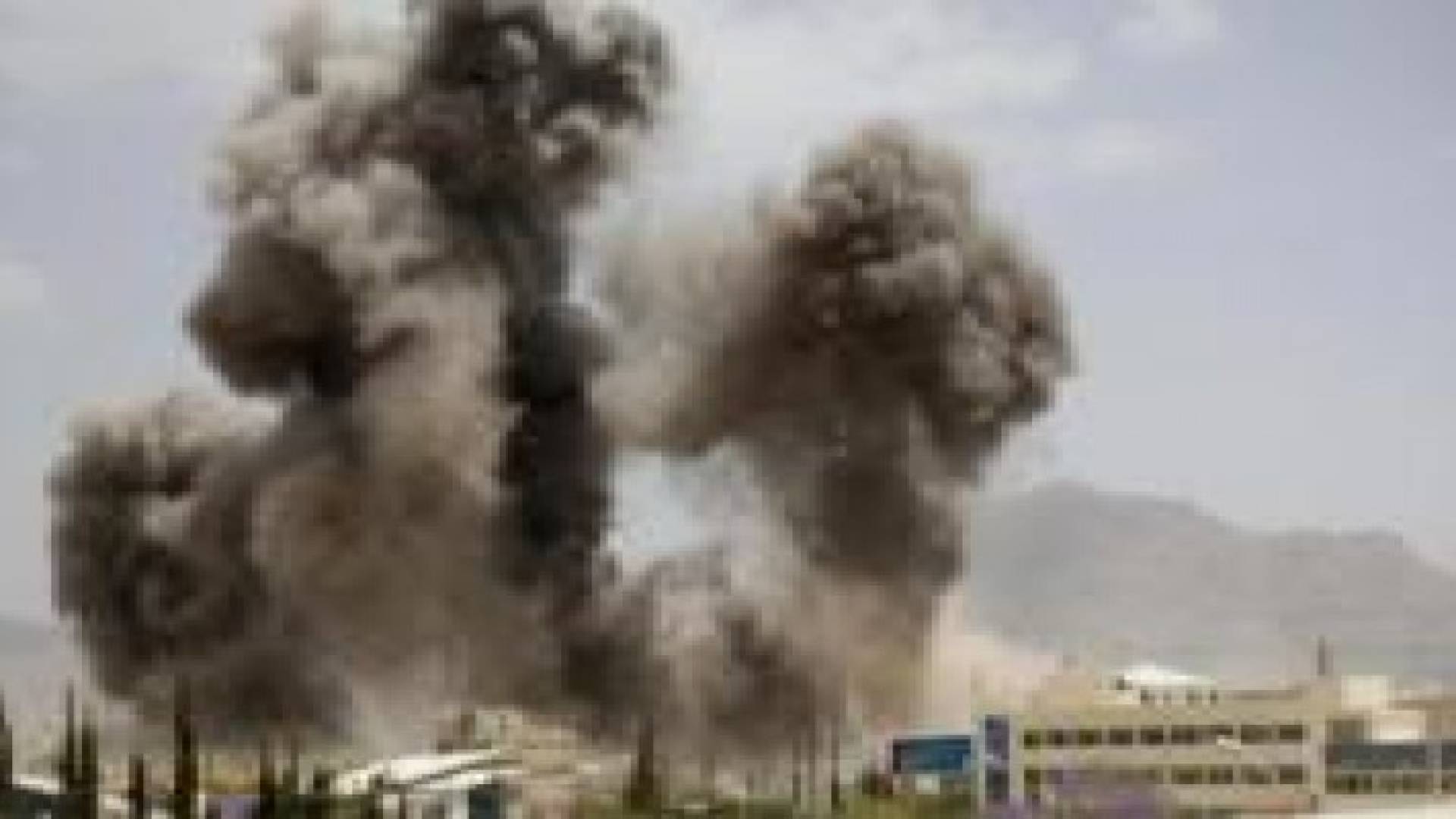 طيران التحالف يقصف لأول مرة معسكر "العرقوب" شرقي صنعاء‬‎