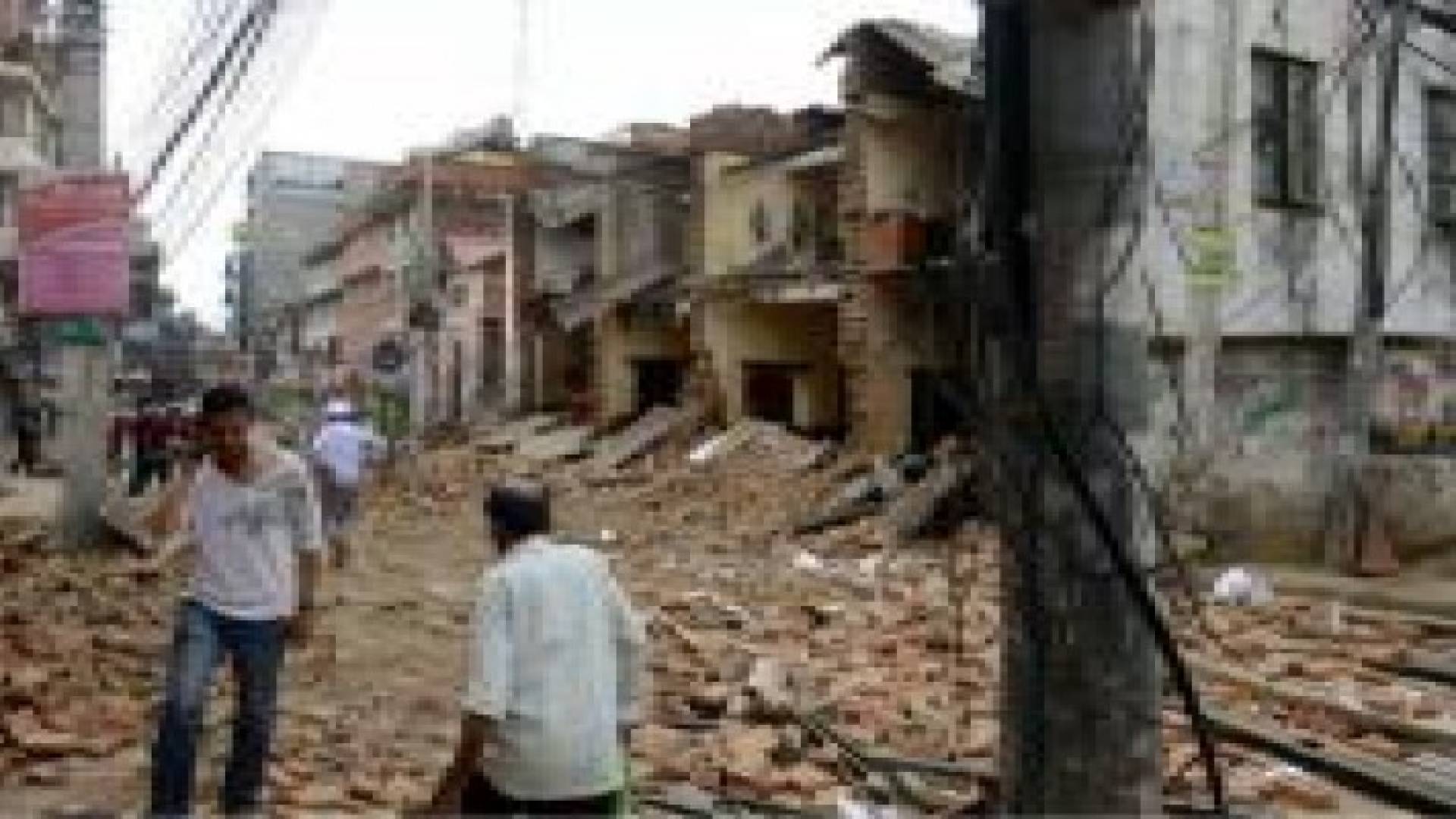 ارتفاع عدد ضحايا زلزال نيبال إلى أكثر من 3200 قتيل و6500 جريح