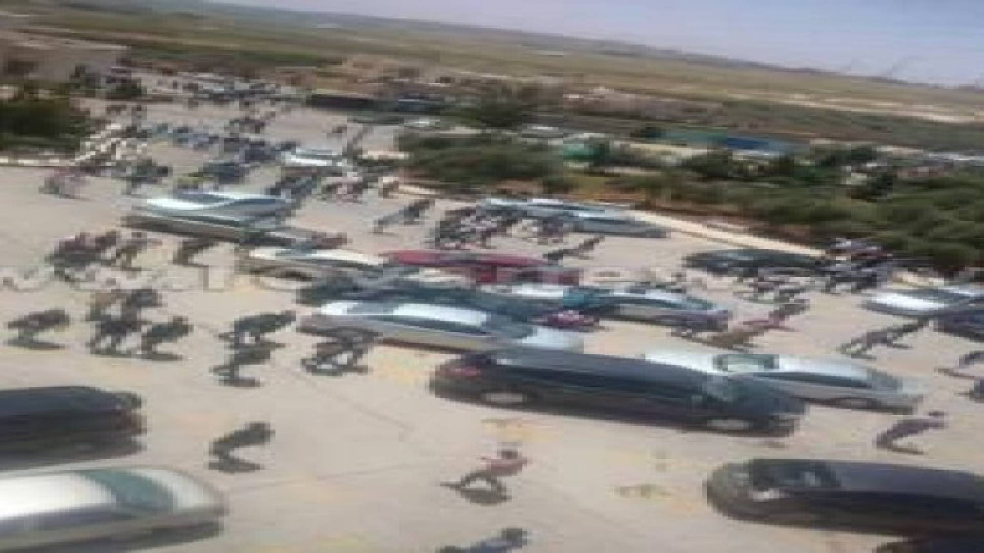 فصل 18 طالبا من جامعة الزيتونة