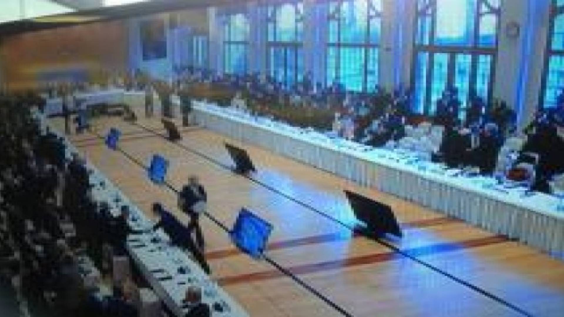 المبعوث الأممي إلی سوریا يوجه دعوة ايران للمشاركة في جنيف 3