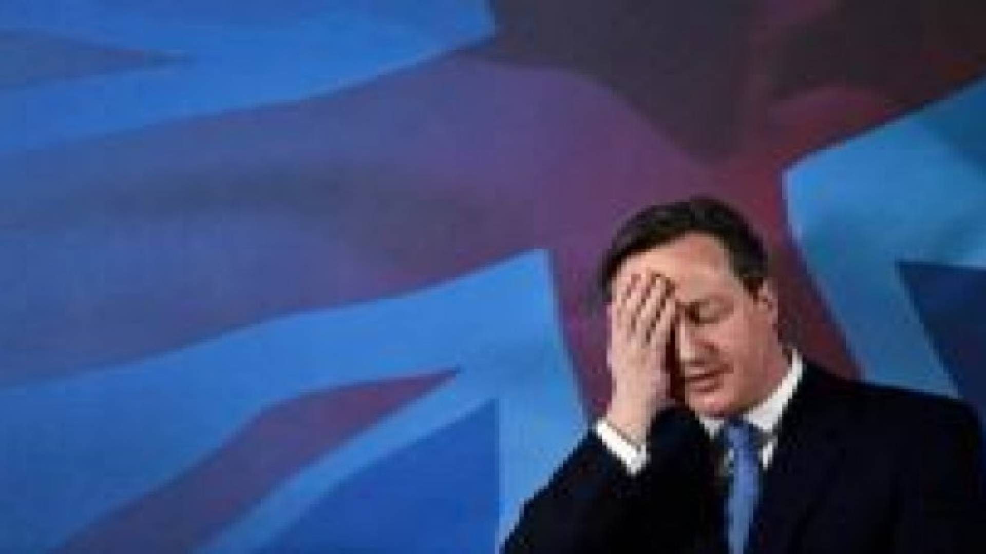 رئيس الوزراء البريطاني .. هفوة كروية