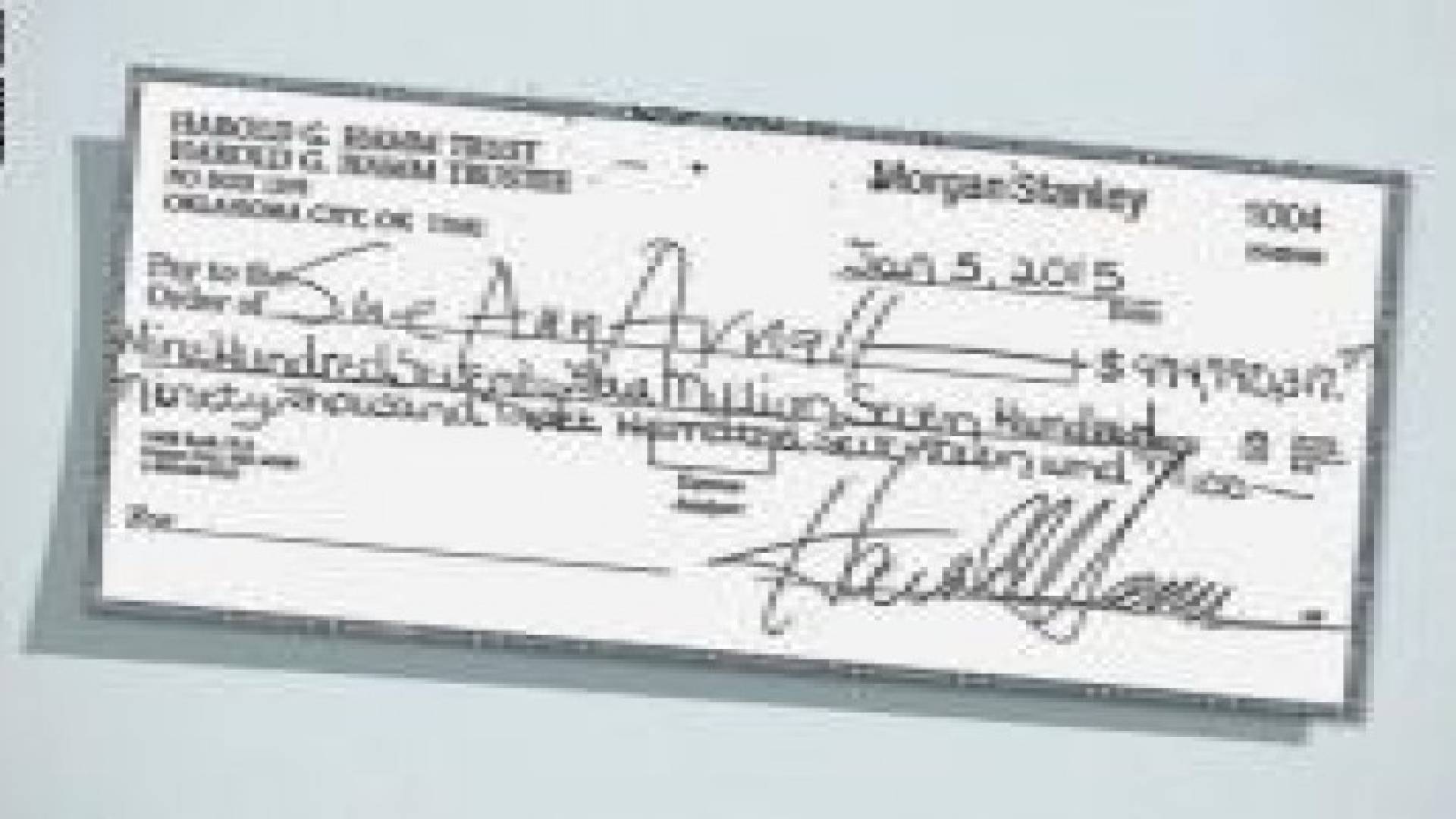 رفض طلب تعويض طلاق يزيد عن مليار دولار لزوجة عملاق للنفط