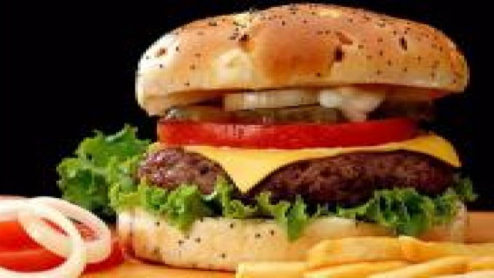 7 أطعمة إذا سخنتها تصبح سامة!