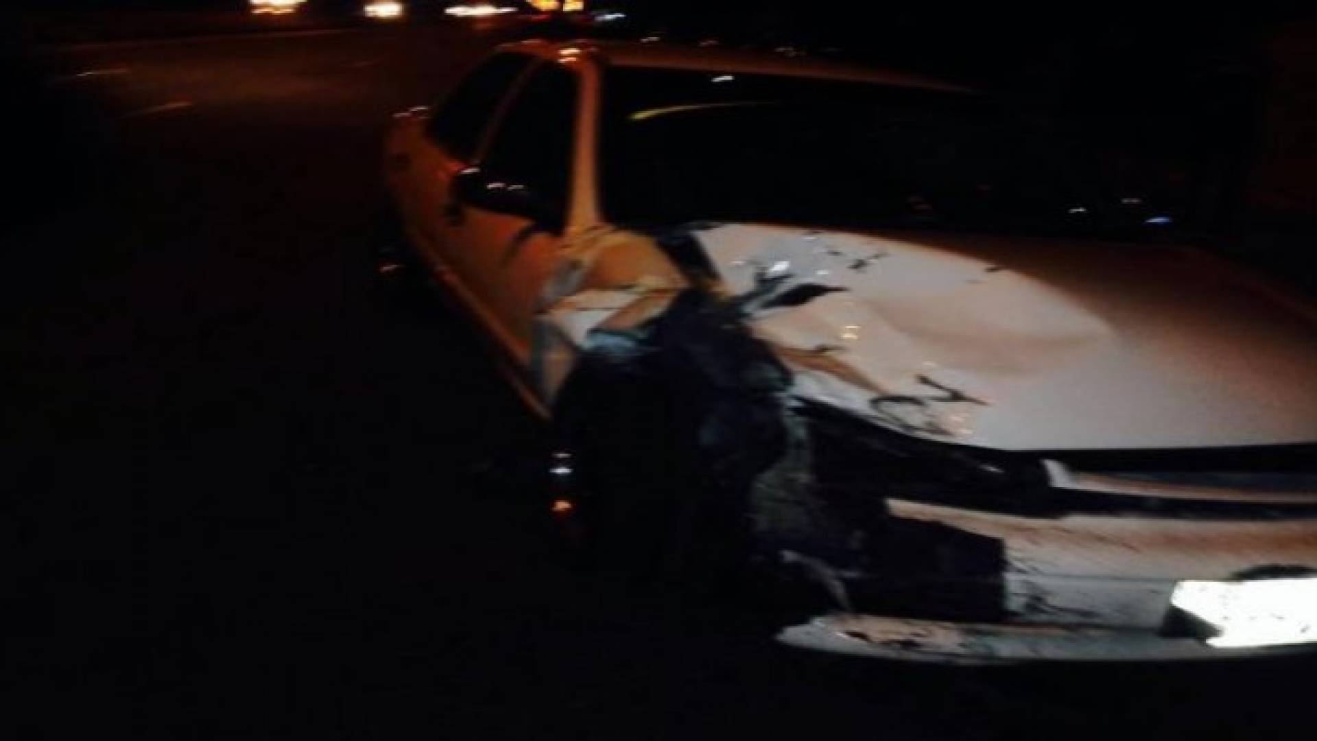 اصابة في حادث سير على طريق البحر الميت.. صور