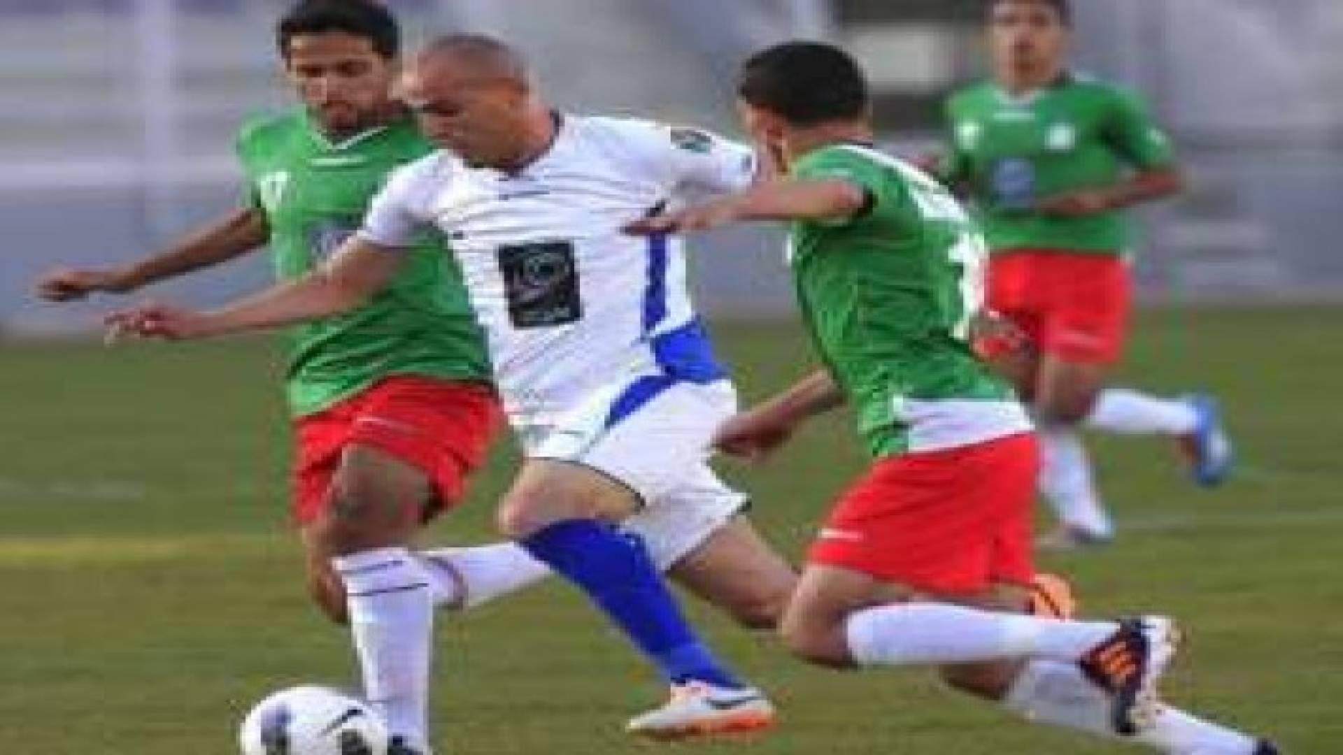 تعادل الوحدات وذات راس بدوري المحترفين