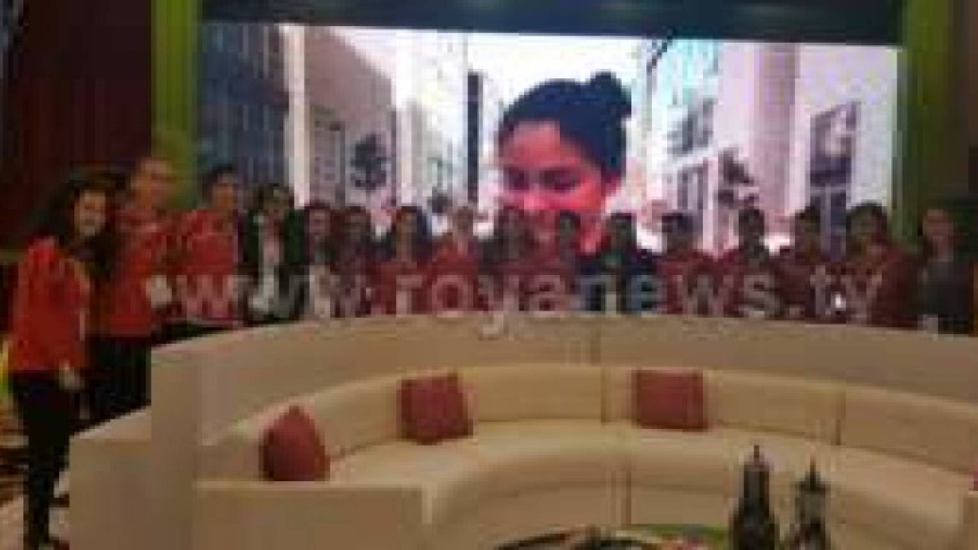 الكشف عن الشعار الرسمي لبطولة كاس العالم للشابات ٢٠١٦