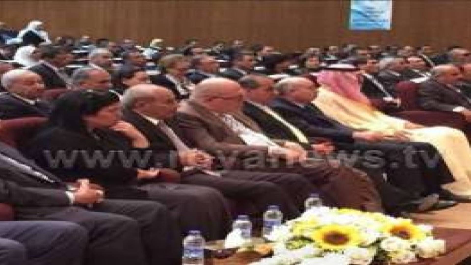 النسور يرعى احتفال بمناسبة مرور 6 عقود على انشاء ديوان الخدمة .. صور