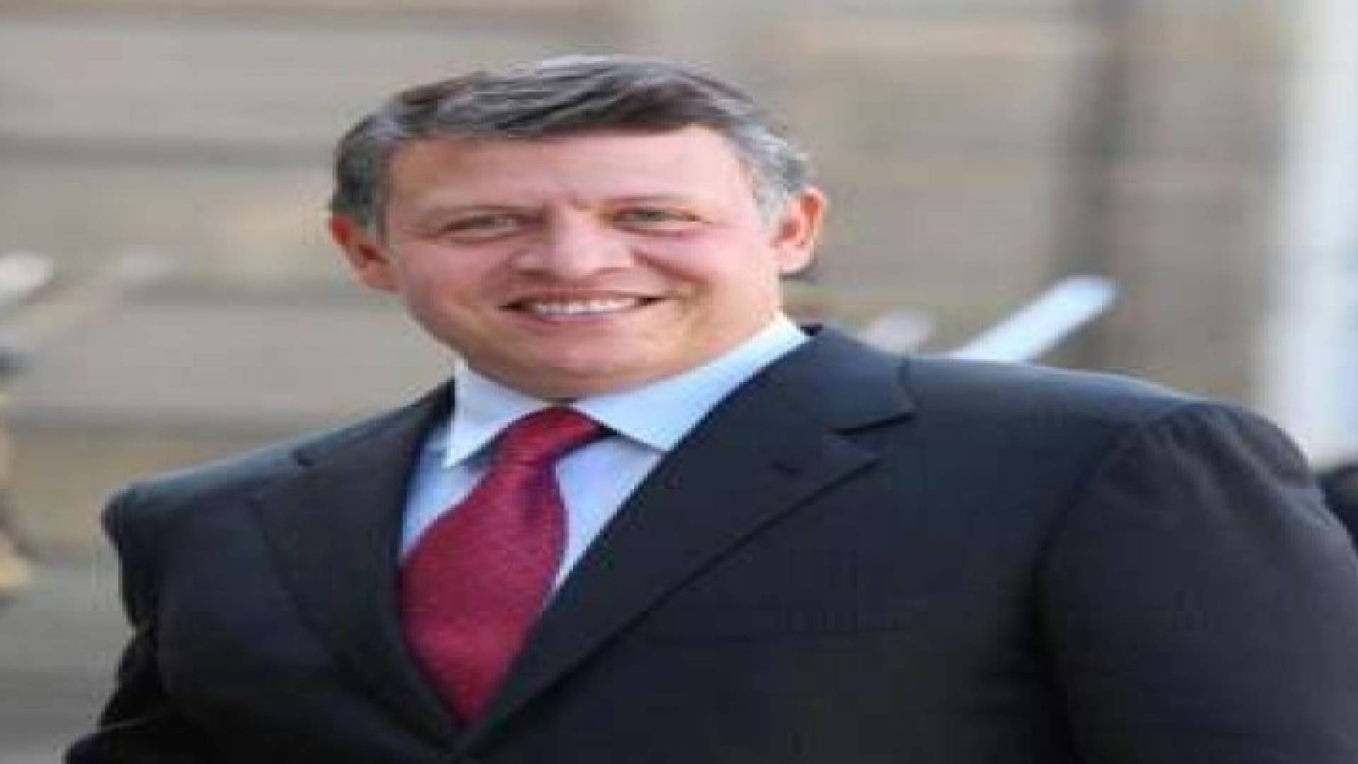 الملك يهنئ ولي العهد السعودي