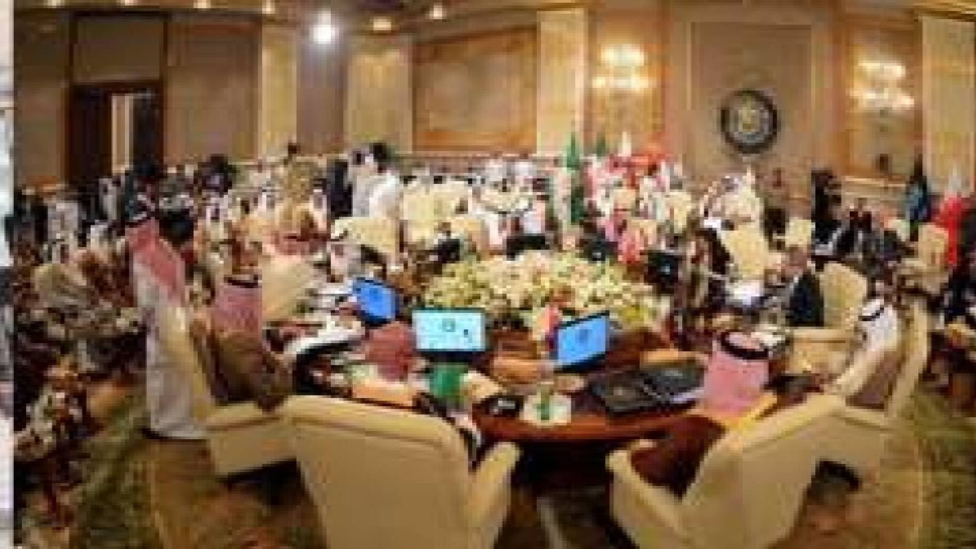 قمة تشاورية خليجية بالرياض اليوم لبحث الأزمة اليمنية ونووي إيران