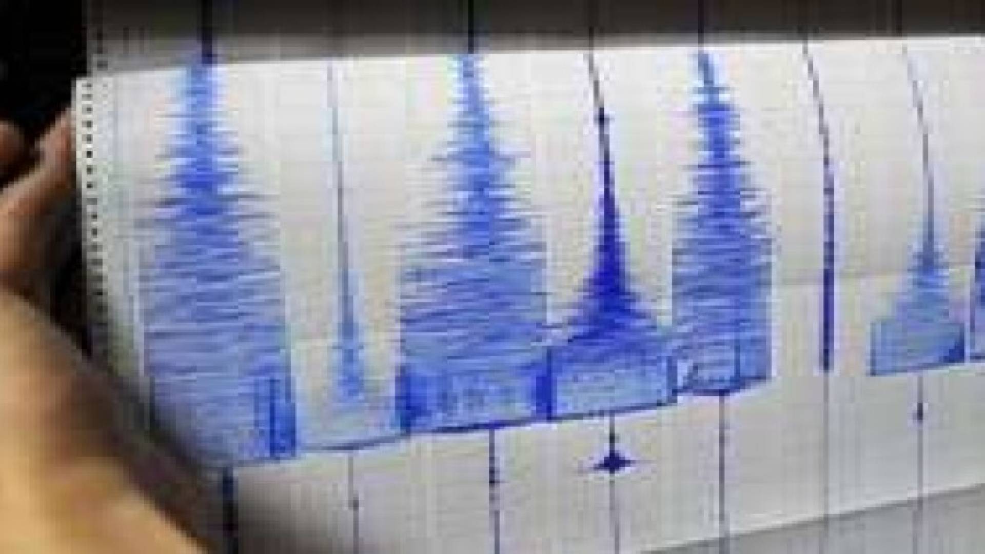 حصيلة أولية: اصابة 35 شخصا في زلزال ضرب شمال شرق إيران