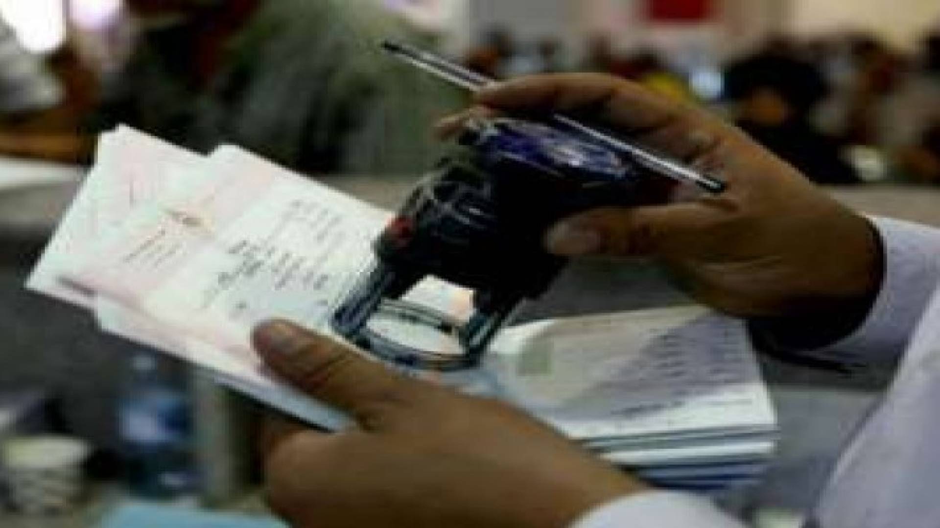 طفلتان بلا شهادات ميلاد منذ 10 سنوات !