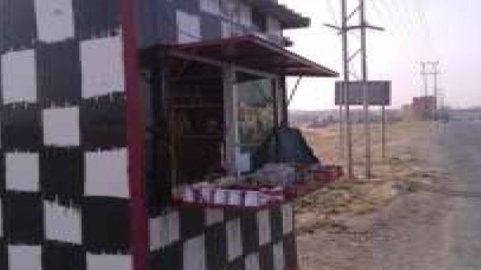 مهلة لازالة الاكشاك على طريق البحر الميت حتى 10 أيار