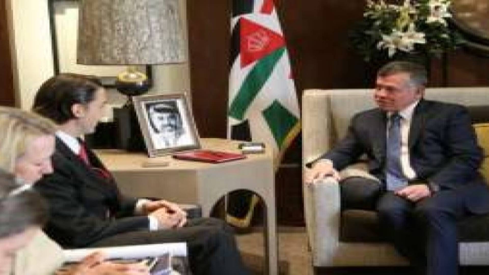 الملك يؤكد أهمية تعزيز التعاون في مجال الطاقة مع الولايات المتحدة